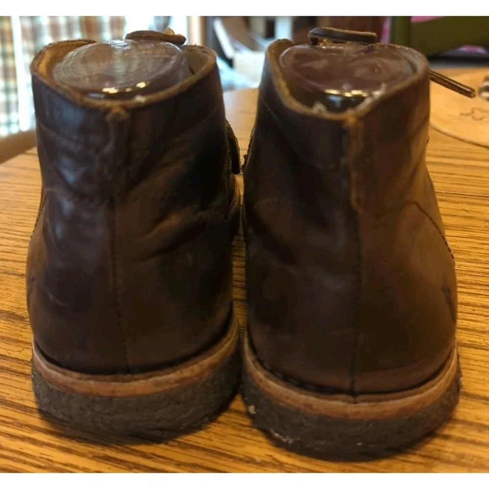 Men's Frye Lace Up Distressed Brown Leather Chukka Ankle Boots 8.5 D